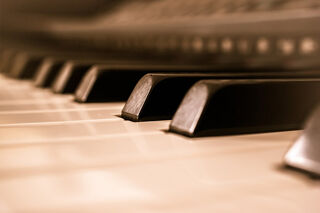 Piano keyboard