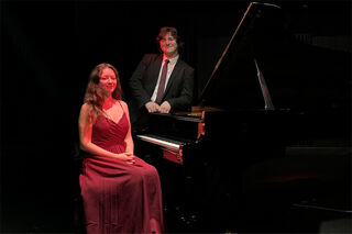 Pianists Oliver Matthews and Mimi Raleigh