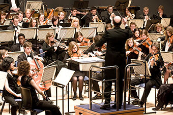 Watch the Cecil Aronowitz Viola Competition Live Streamed