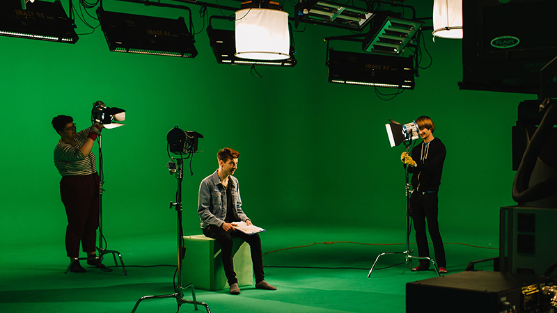 Instruments Greescreen How to use our green screen - Computing and Digital Technology ...
