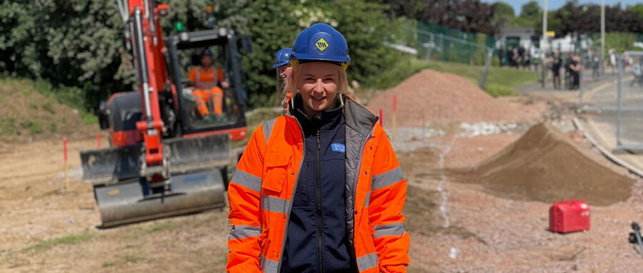 Bcu.Cict.CmsApi.Entities.Content.Corporate.Content.MediaItem?.AlternativeText