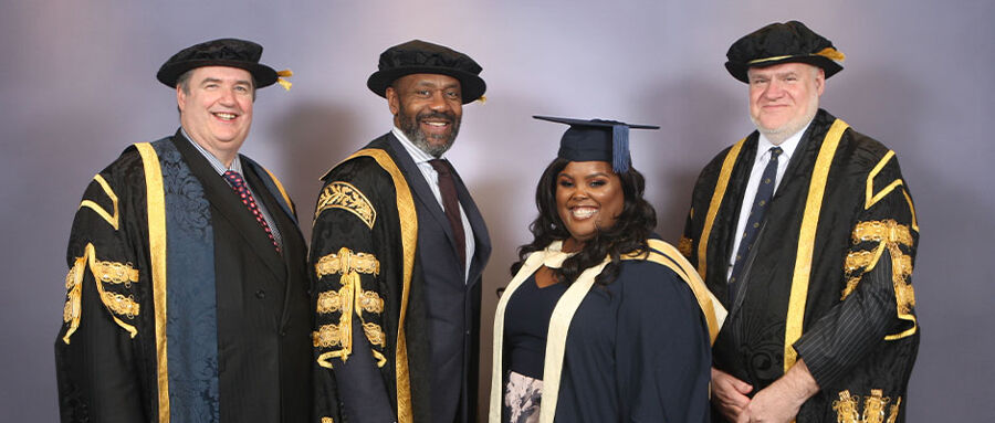 Bcu.Cict.CmsApi.Entities.Content.Corporate.Content.MediaItem?.AlternativeText