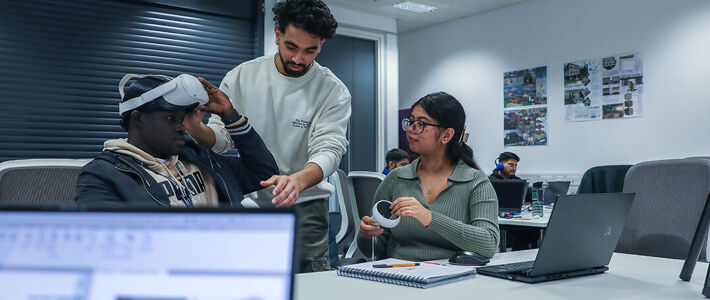 course page main image