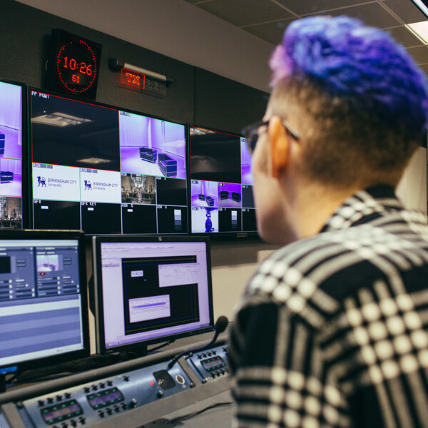 Students working in the production gallery in studio A