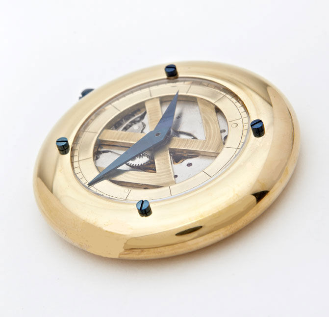 Clock with workings