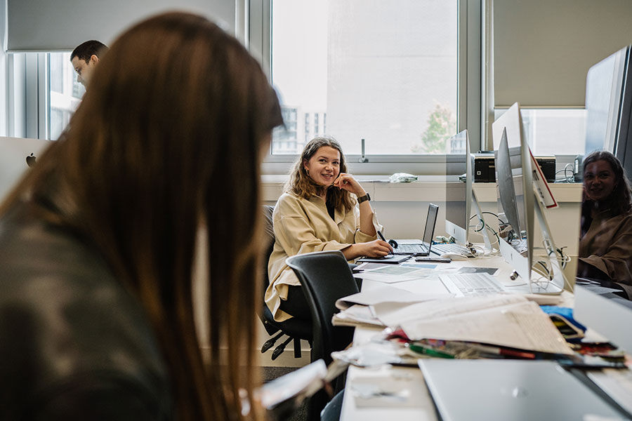  Students in computer room