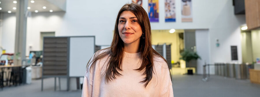 Bcu.Cict.CmsApi.Entities.Content.Corporate.Content.MediaItem?.AlternativeText