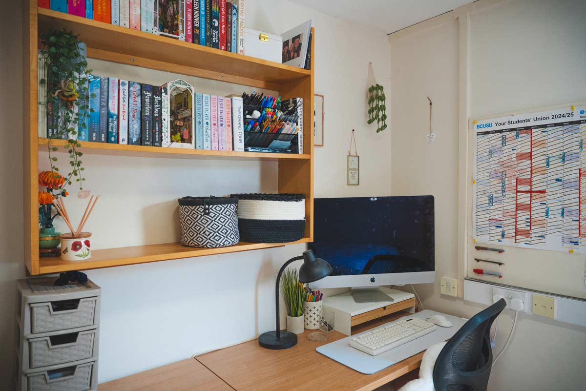Hamstead Campus student accommodation bedroom study space