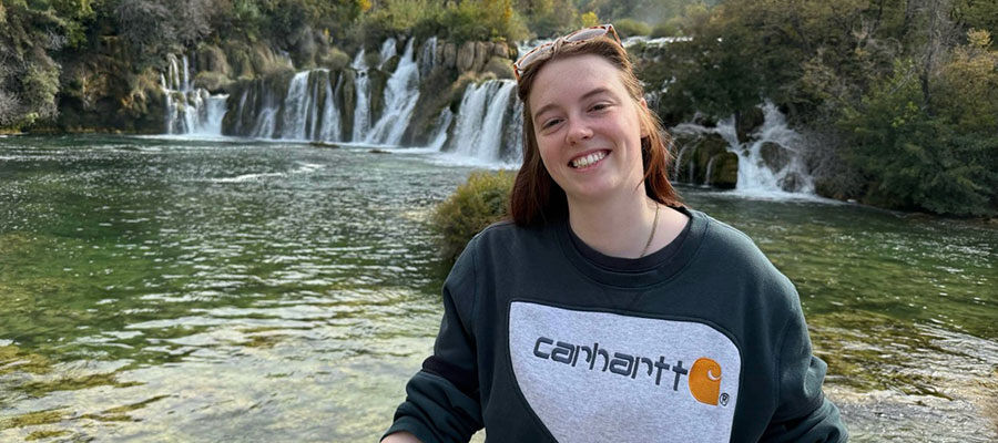 Bcu.Cict.CmsApi.Entities.Content.Corporate.Content.MediaItem?.AlternativeText