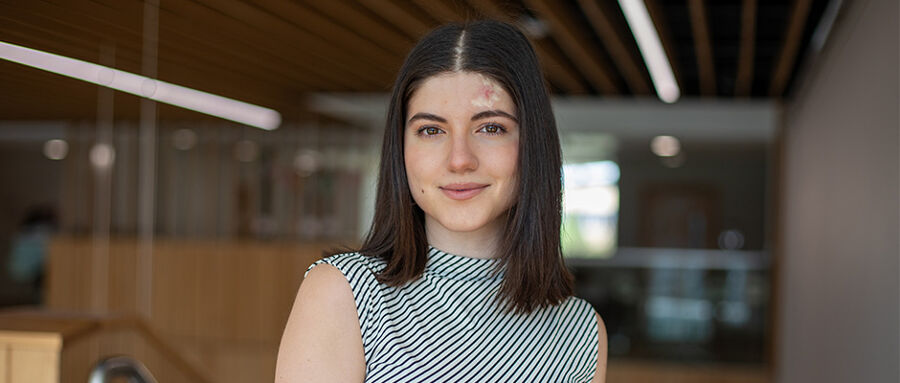 Bcu.Cict.CmsApi.Entities.Content.Corporate.Content.MediaItem?.AlternativeText