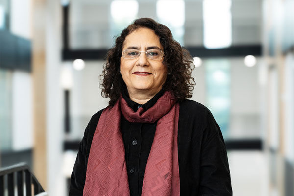 Hanifa Shah