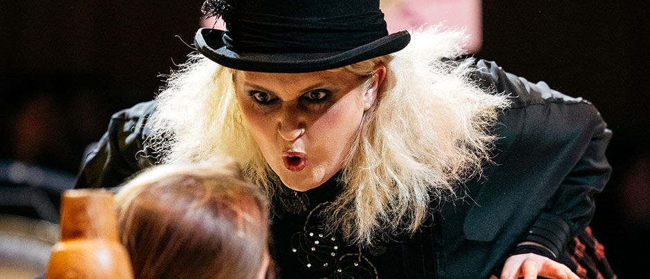 Hannah Morley performing in RBC production of 'Hansel and Gretel' (2024)