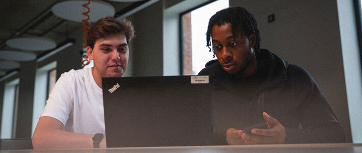 course page main image