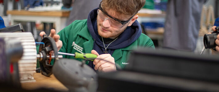 course page main image