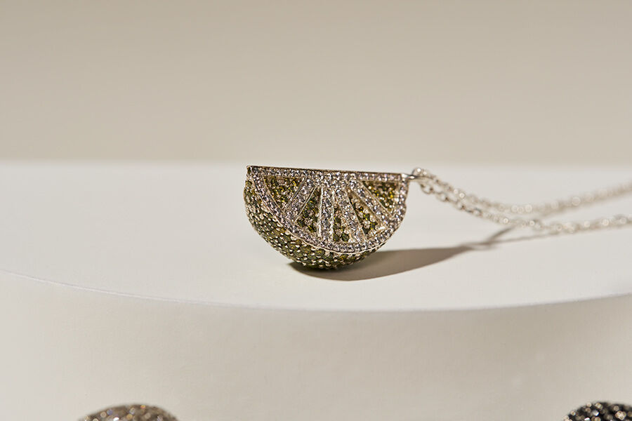 Jewellery and Silversmithing HND student work of jewelled grapefruit necklace