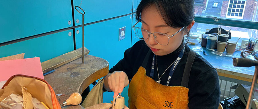 Bcu.Cict.CmsApi.Entities.Content.Corporate.Content.MediaItem?.AlternativeText