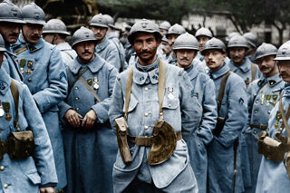 Colourised photo of French soldiers circa WW1